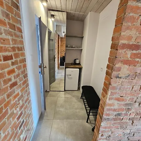 Karpacka 8 Hostel Bydgoszcz Exterior photo